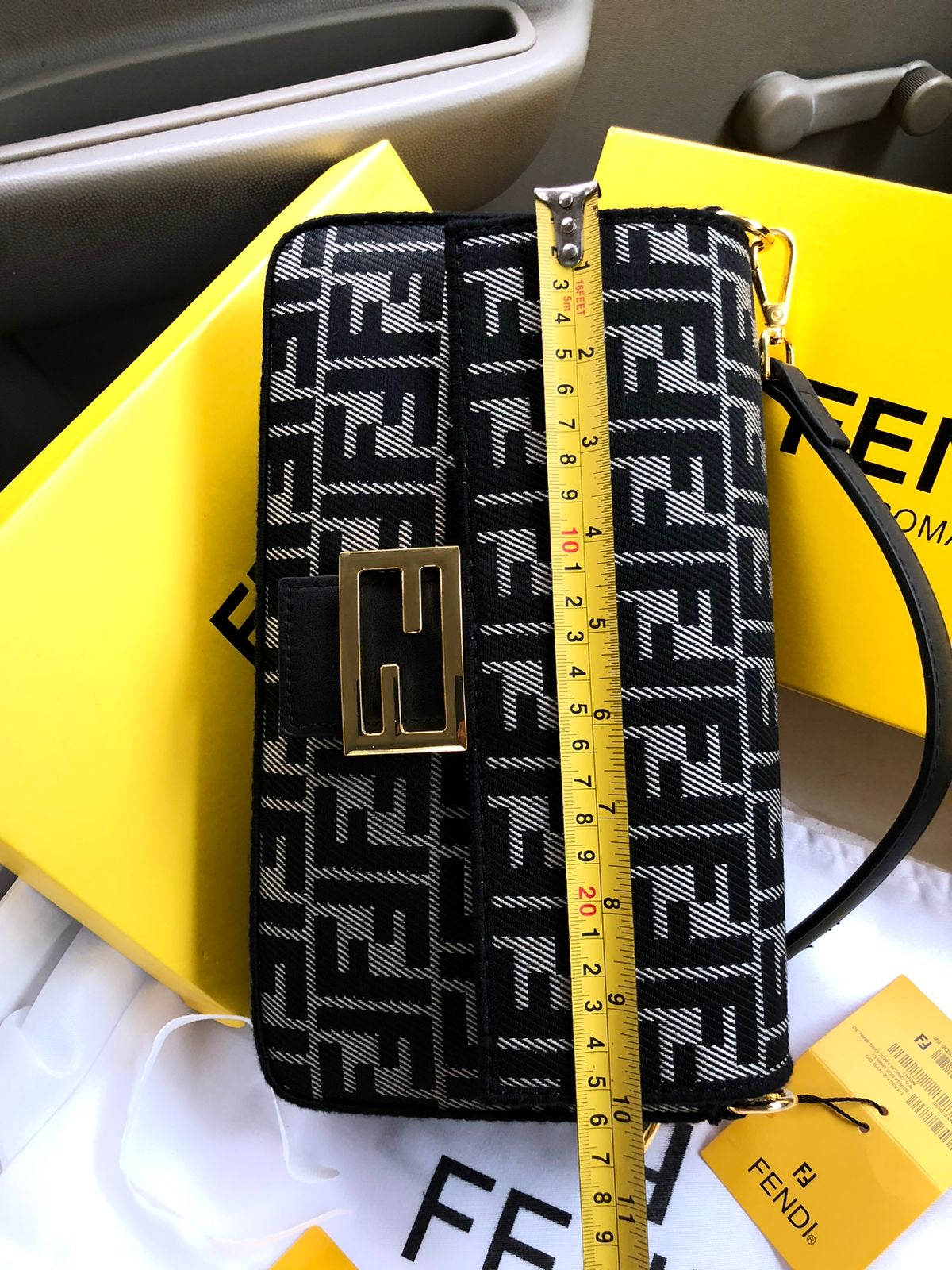 Fe*di Famous Bag
