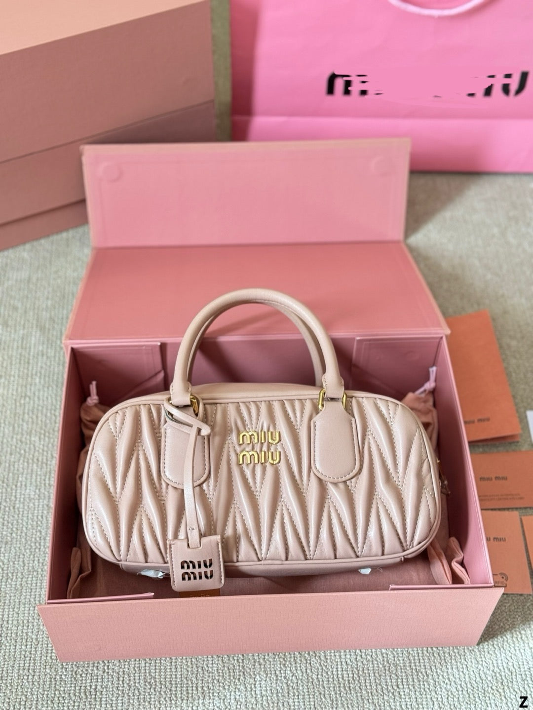Miu Miu Cross Body Bag ( 4 Colours )