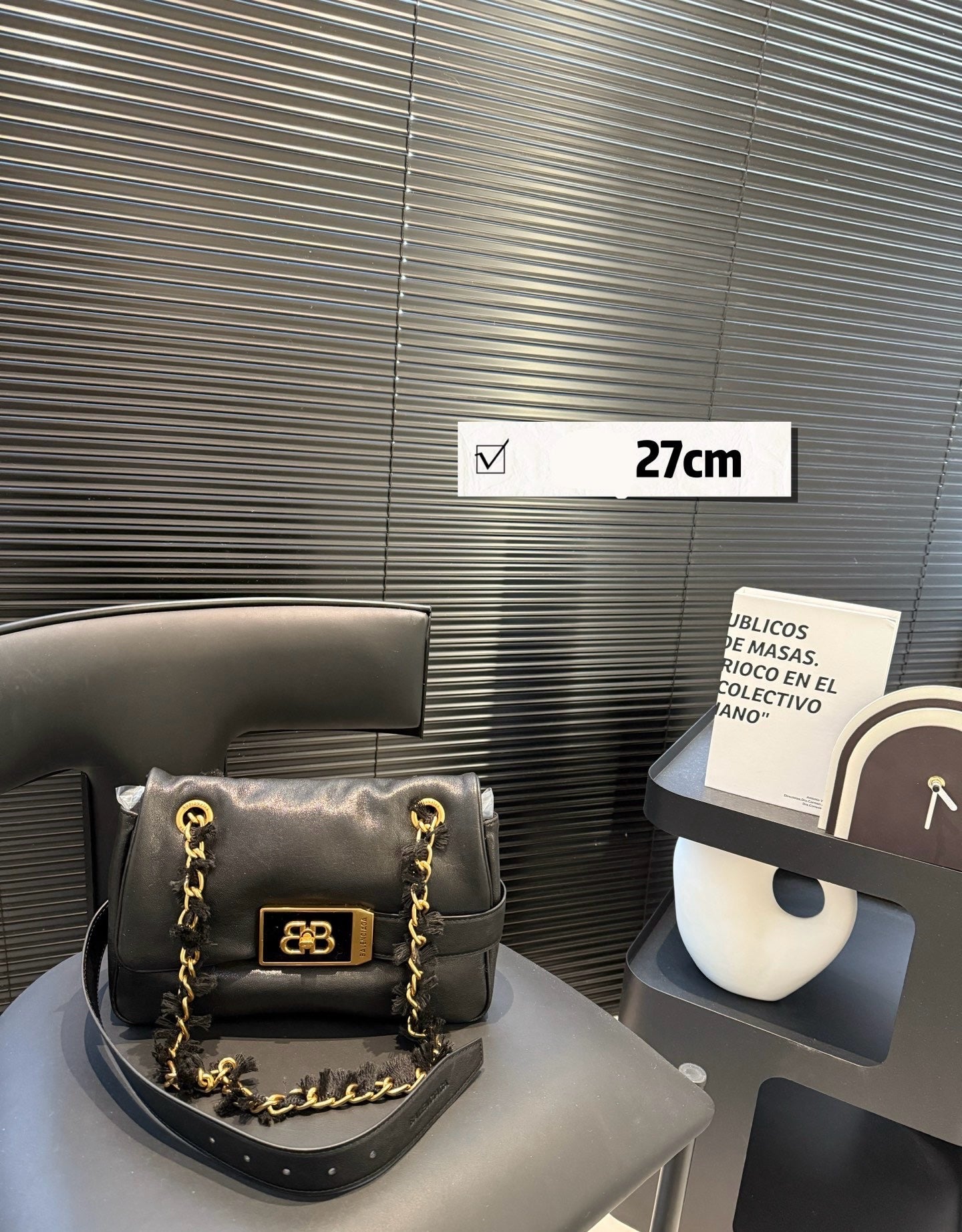 Balenc*aga Shoulder Bag