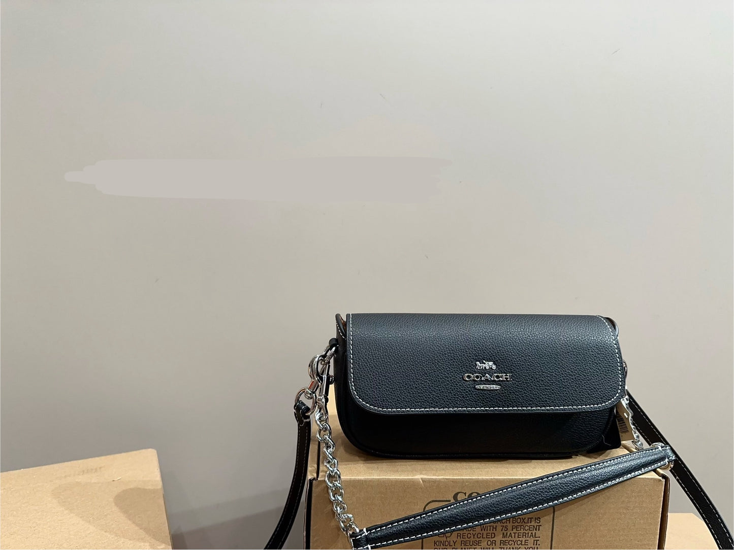 C*ach Cross Body Bag ( 4 Shades )