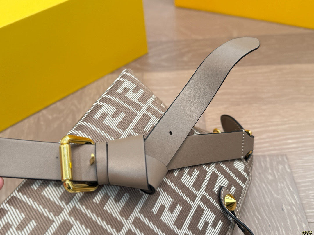 Fe*di Handbags ( 3 Colours )