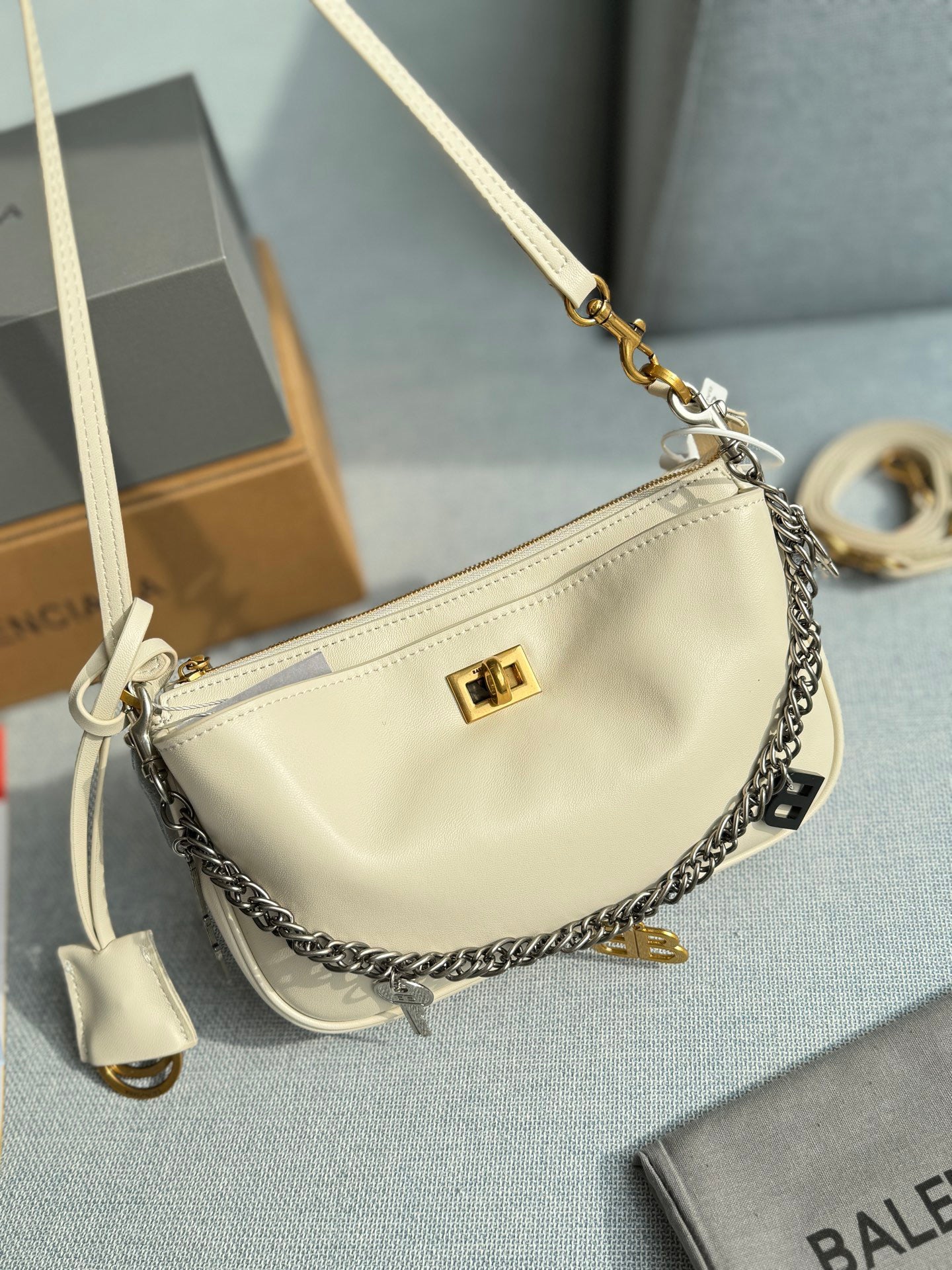 Balenc*aga Crossbody Bag