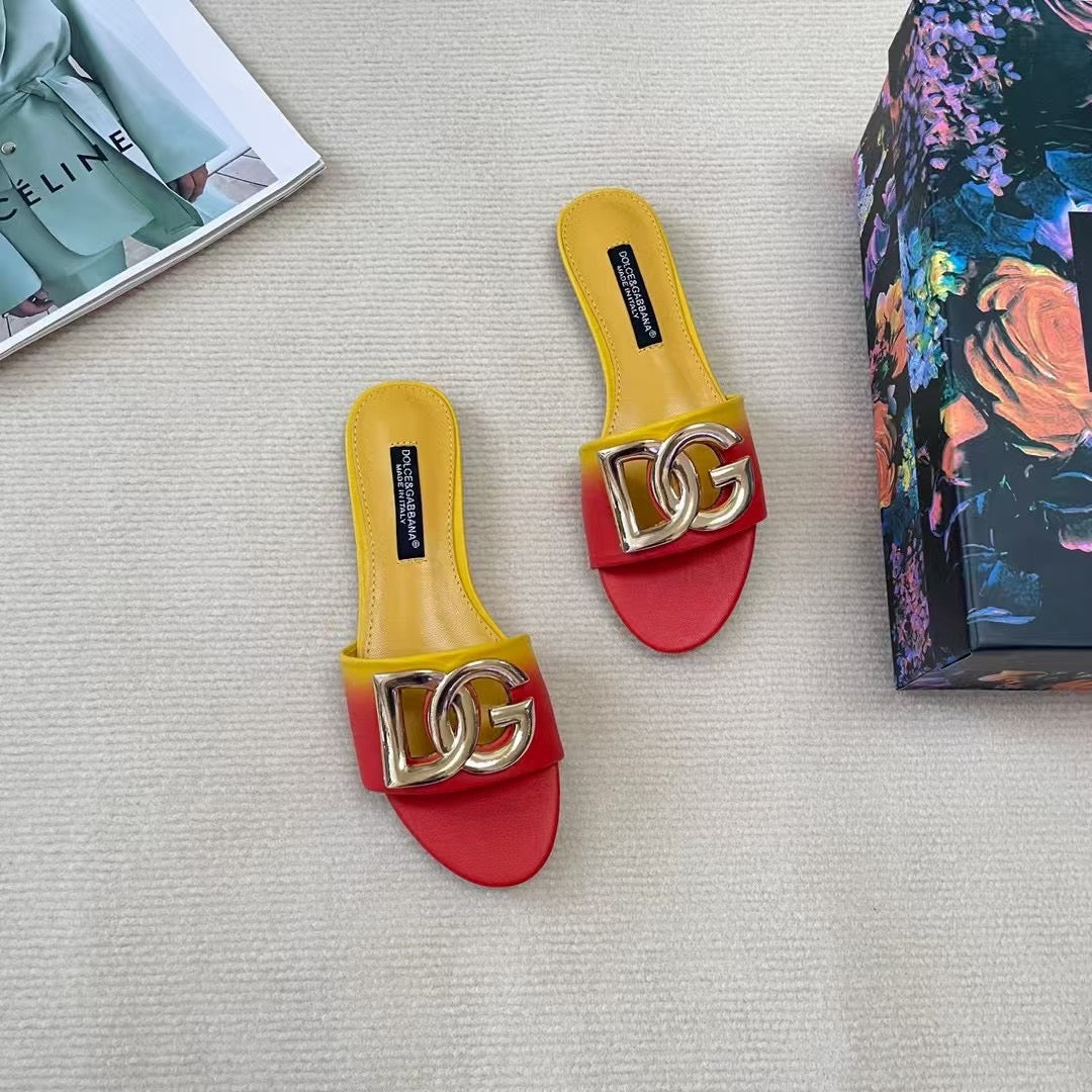 D&G Famous Brand slides ( 3 Colours )