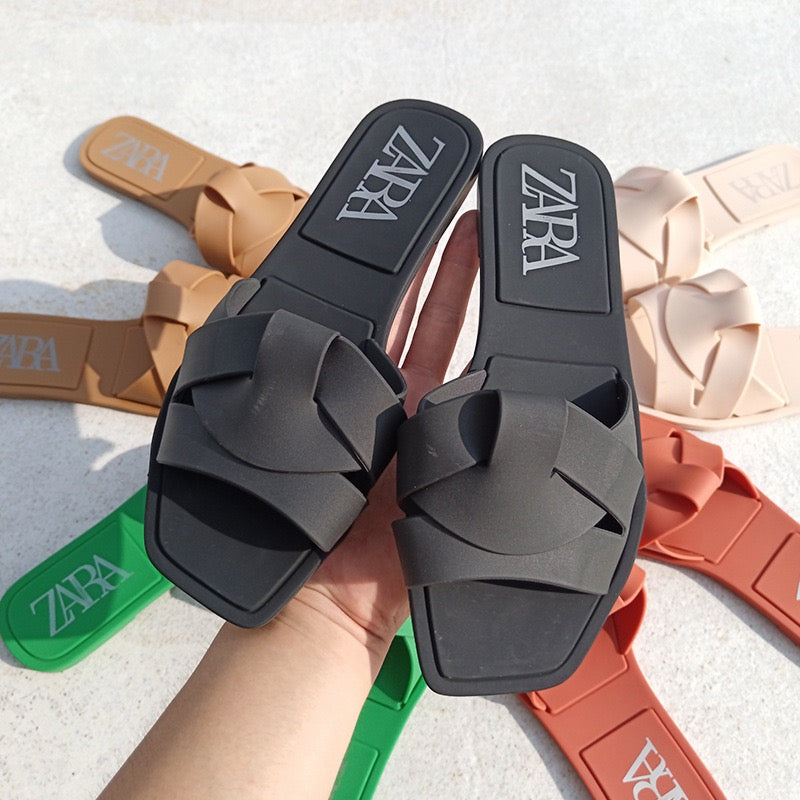 Zara Slipper ( 5 Colours )