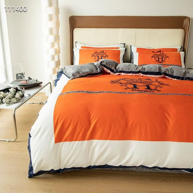 H*rmes Bed Sheet