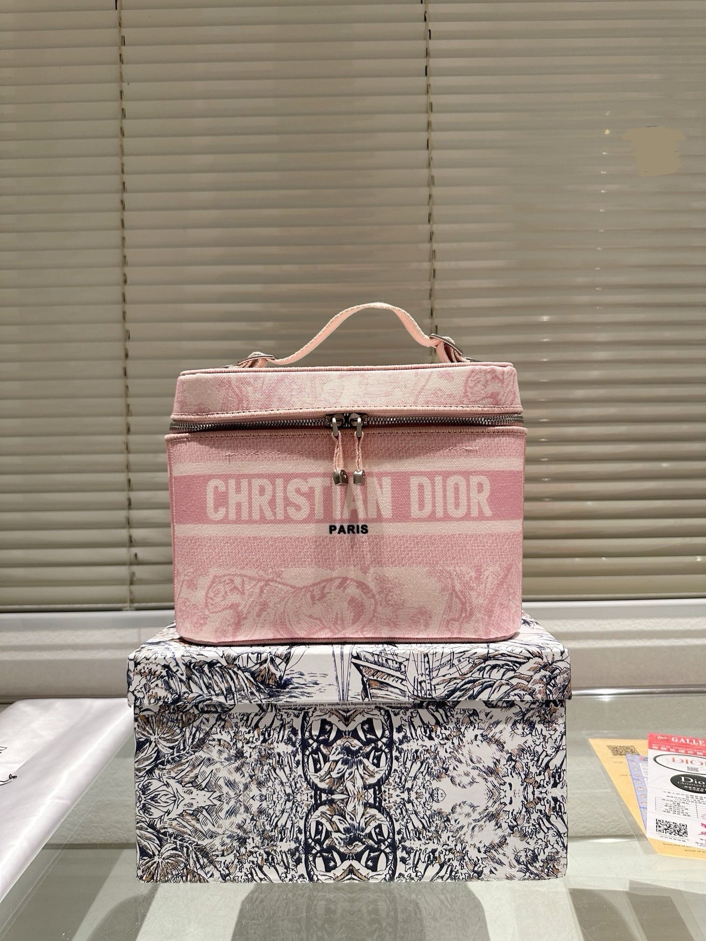 Di*r Makeup Bag ( 3 Shades )
