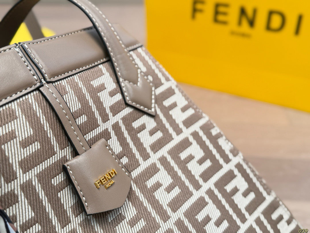 Fe*di Handbags ( 3 Colours )
