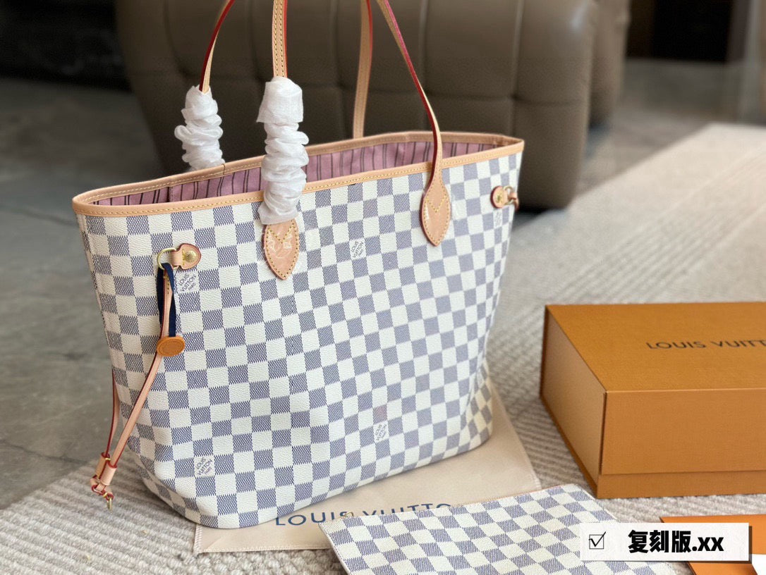 Lv Neverfull