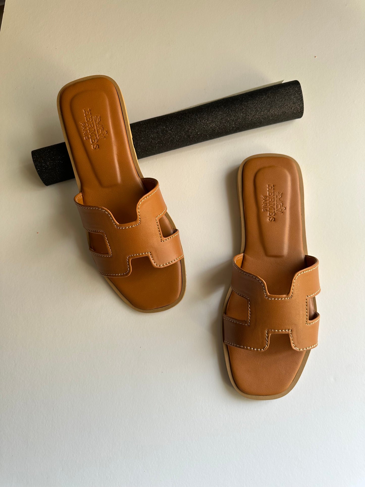 H*rmes Slide Brown