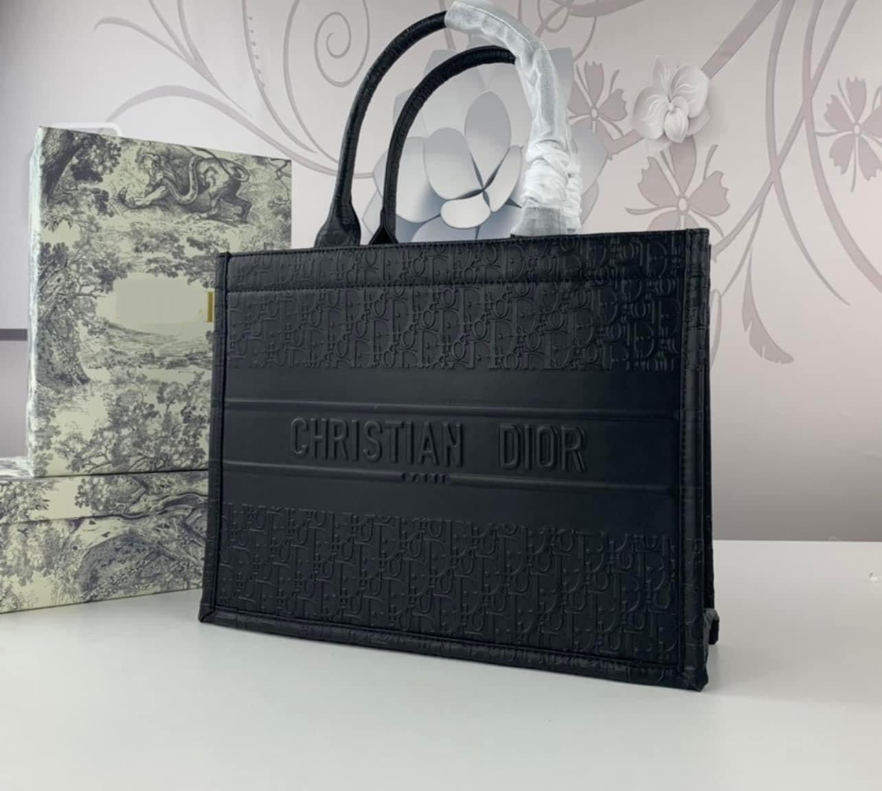 Di*r Tote Bag