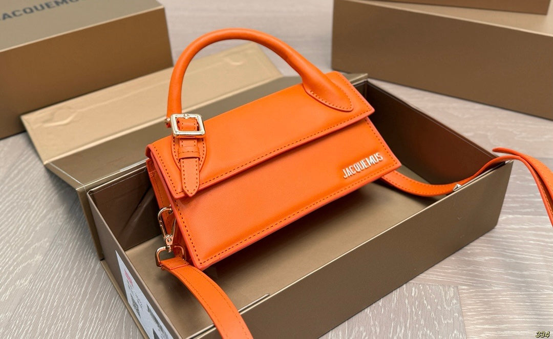 Jacq*emus CrossBody Bag ( Multi Colours )