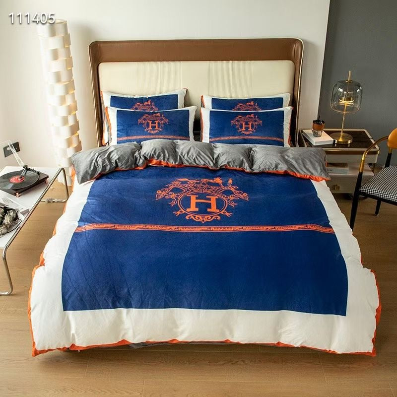 H*rmes Bed Sheet