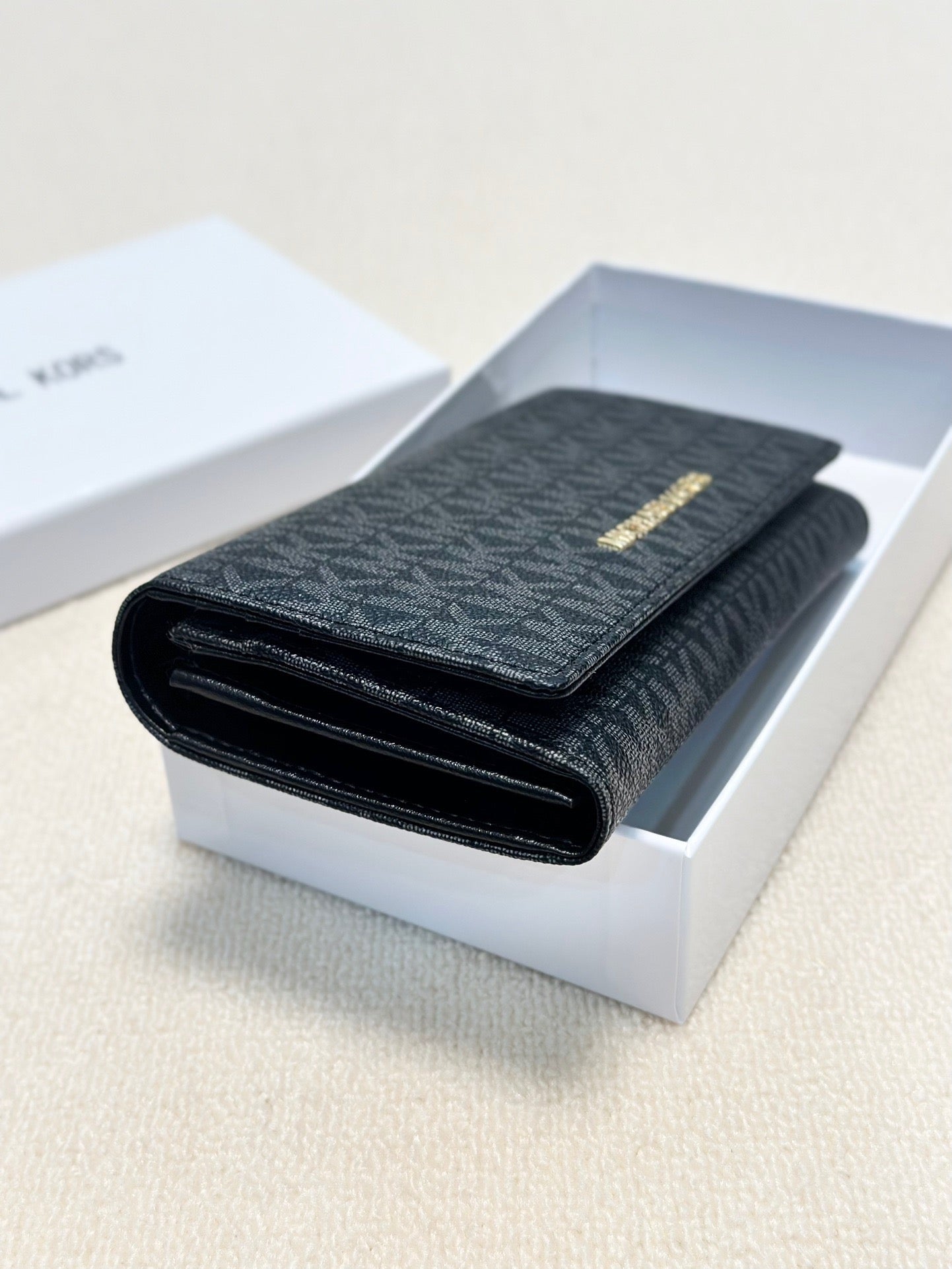 MK Long Wallet