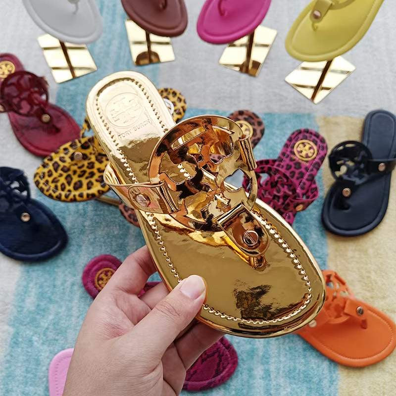 T Burch Famous Slipper ( Multi Colours )
