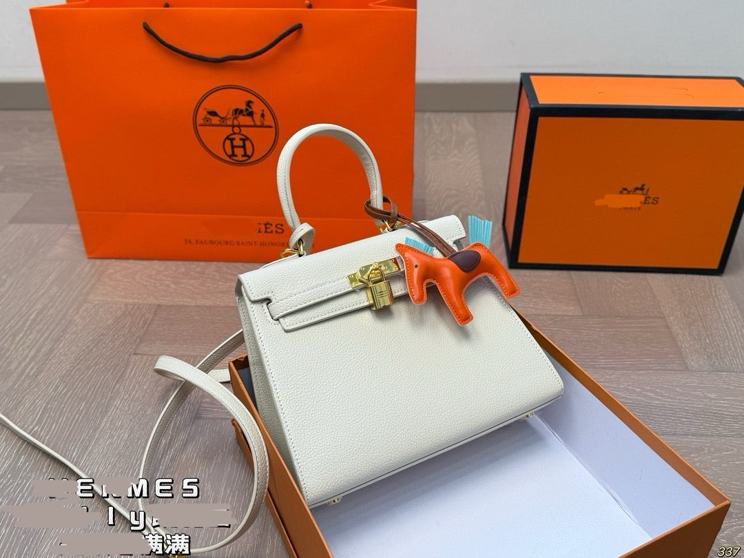 H*rmes Birkin Bags ( 8 Colours )