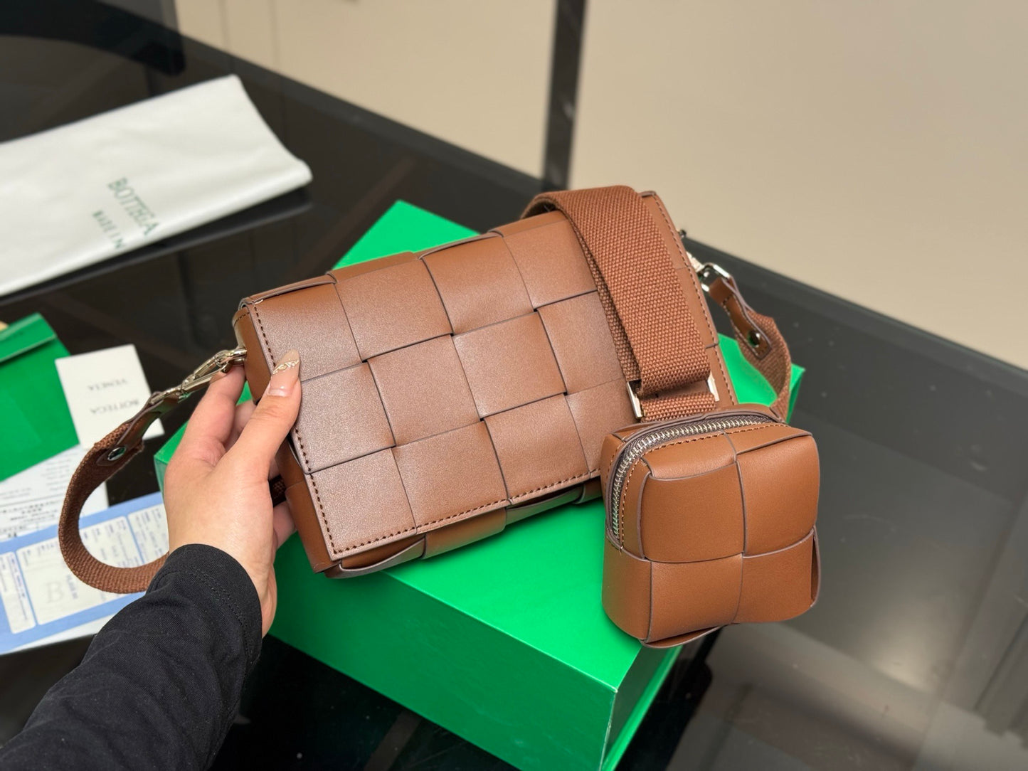 B*ttega Veneta Crossbody Bag ( 4 Colours )