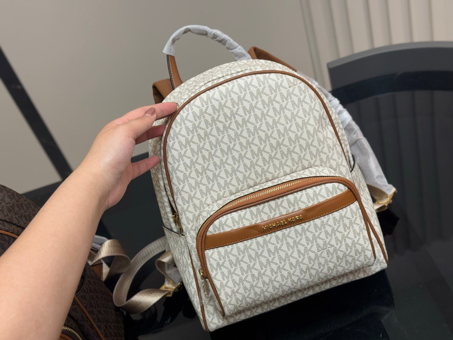 MK Bag-packs ( 2 Colours )