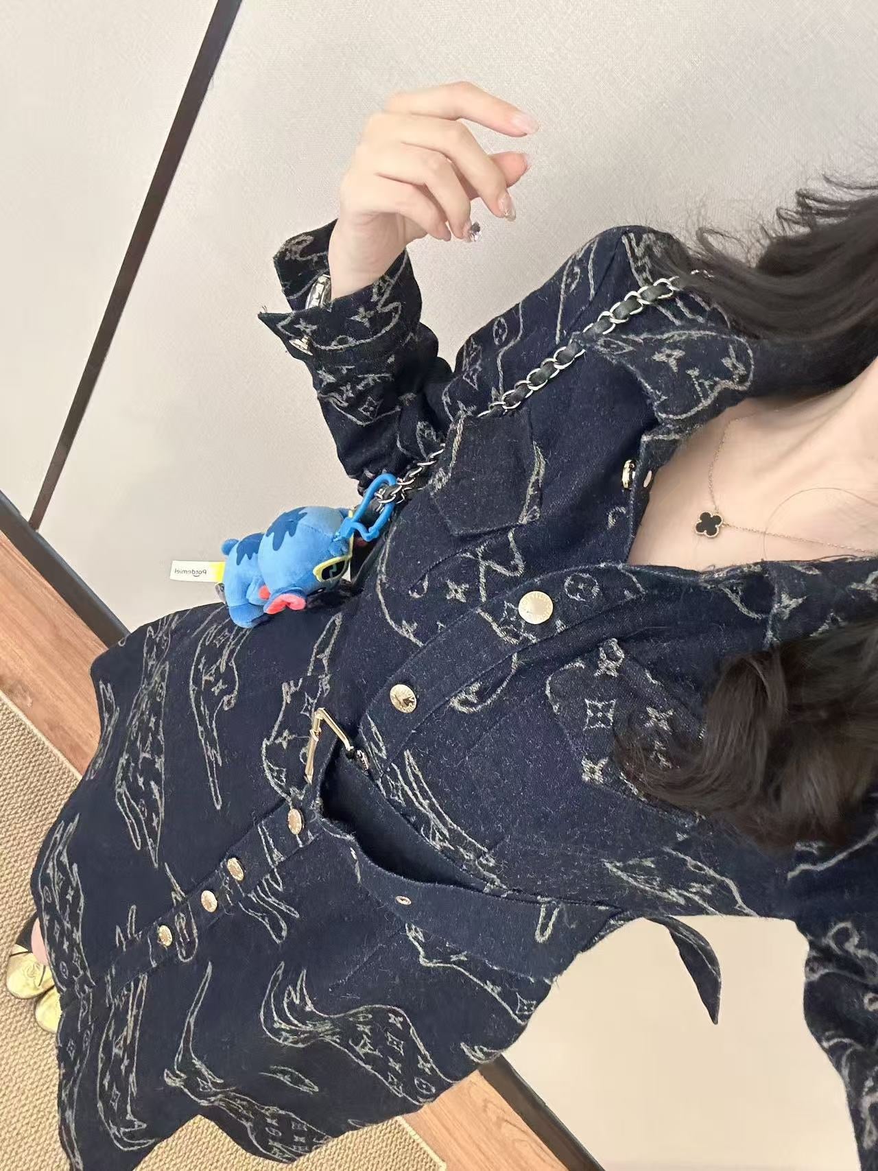 Lv Dress
