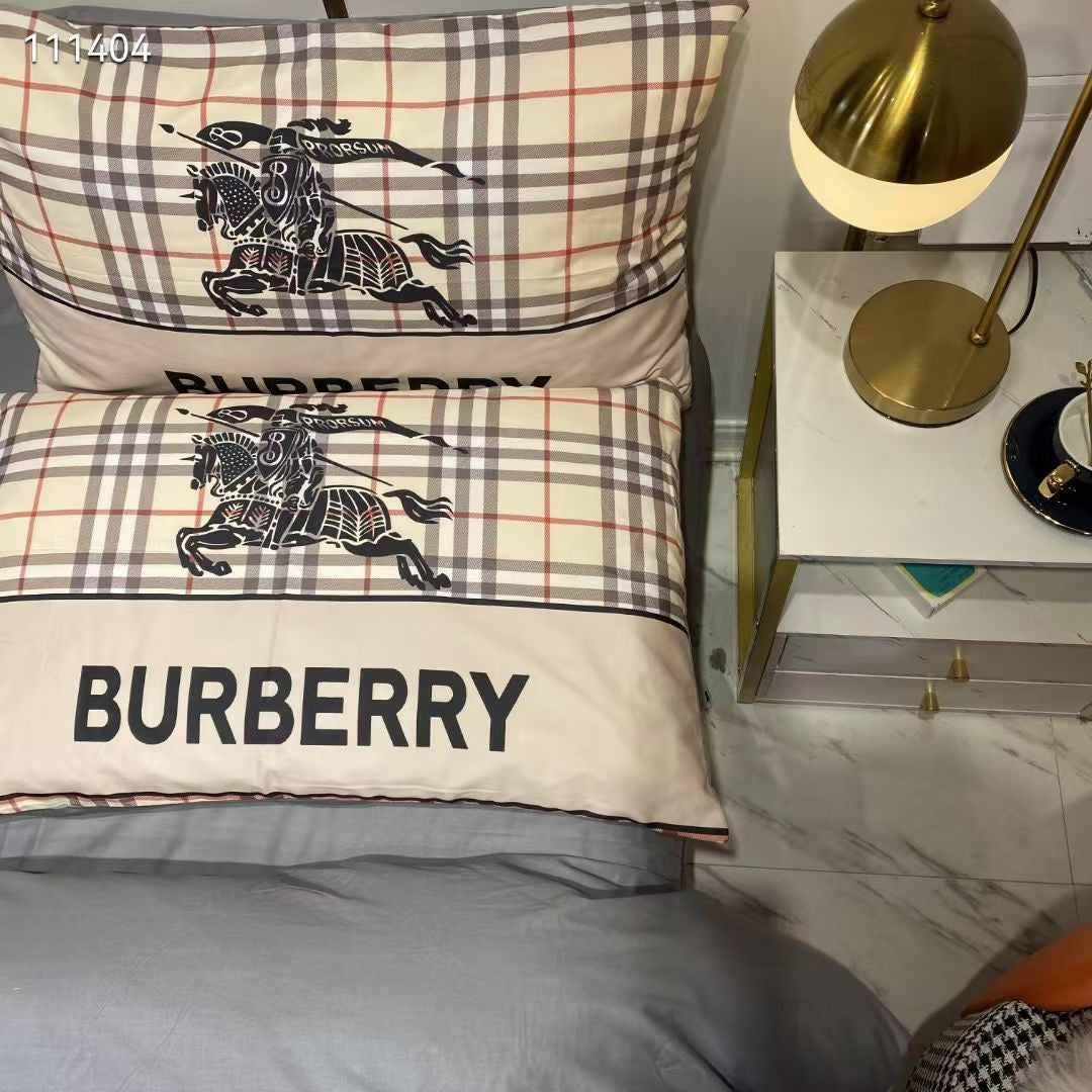 Bu*berry Bed Sheet