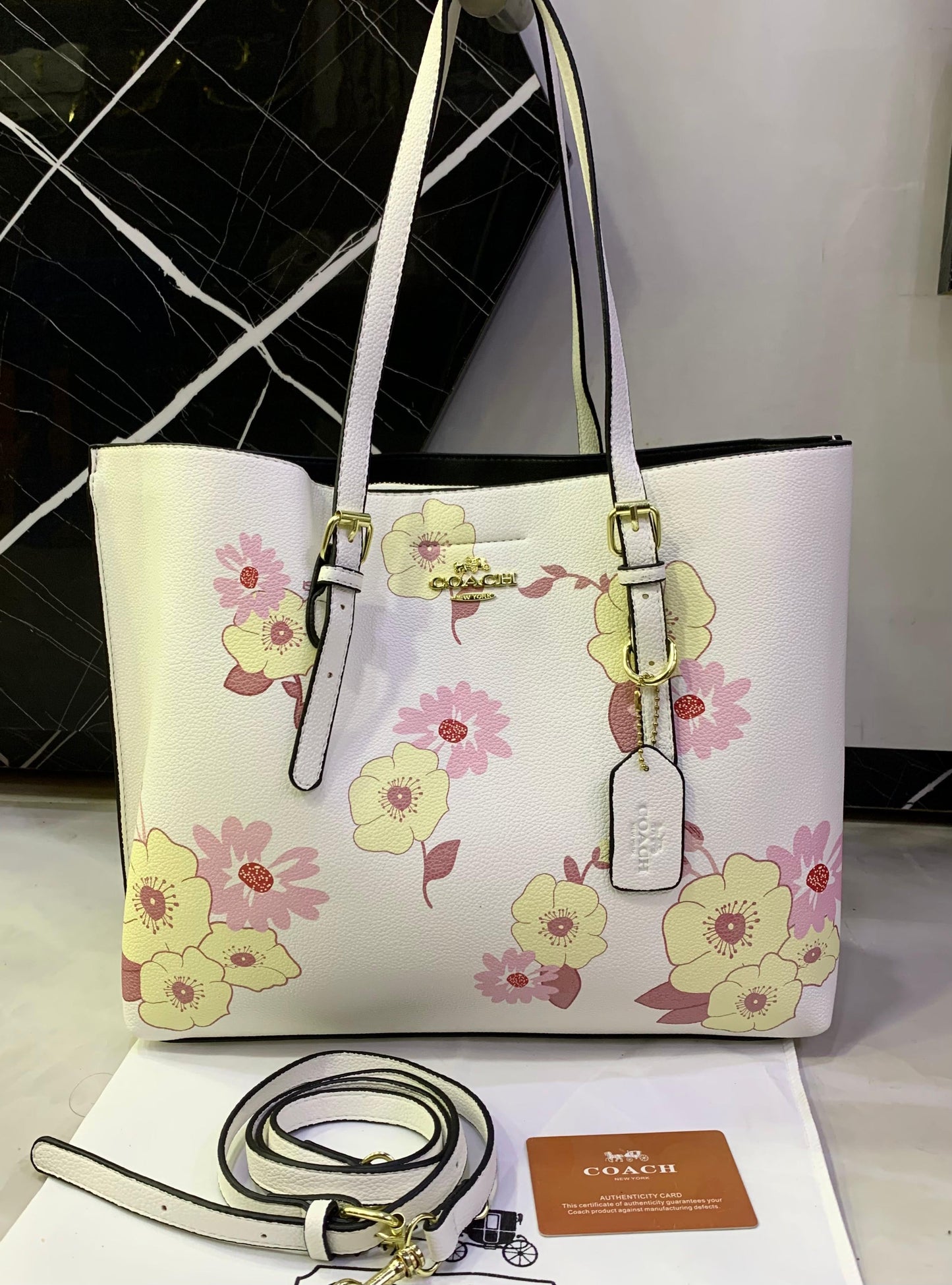 C*ach Tote bag ( 3 colors )