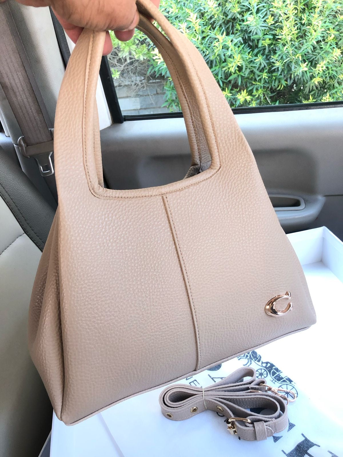 C*ach Handbag ( 4 Colours )