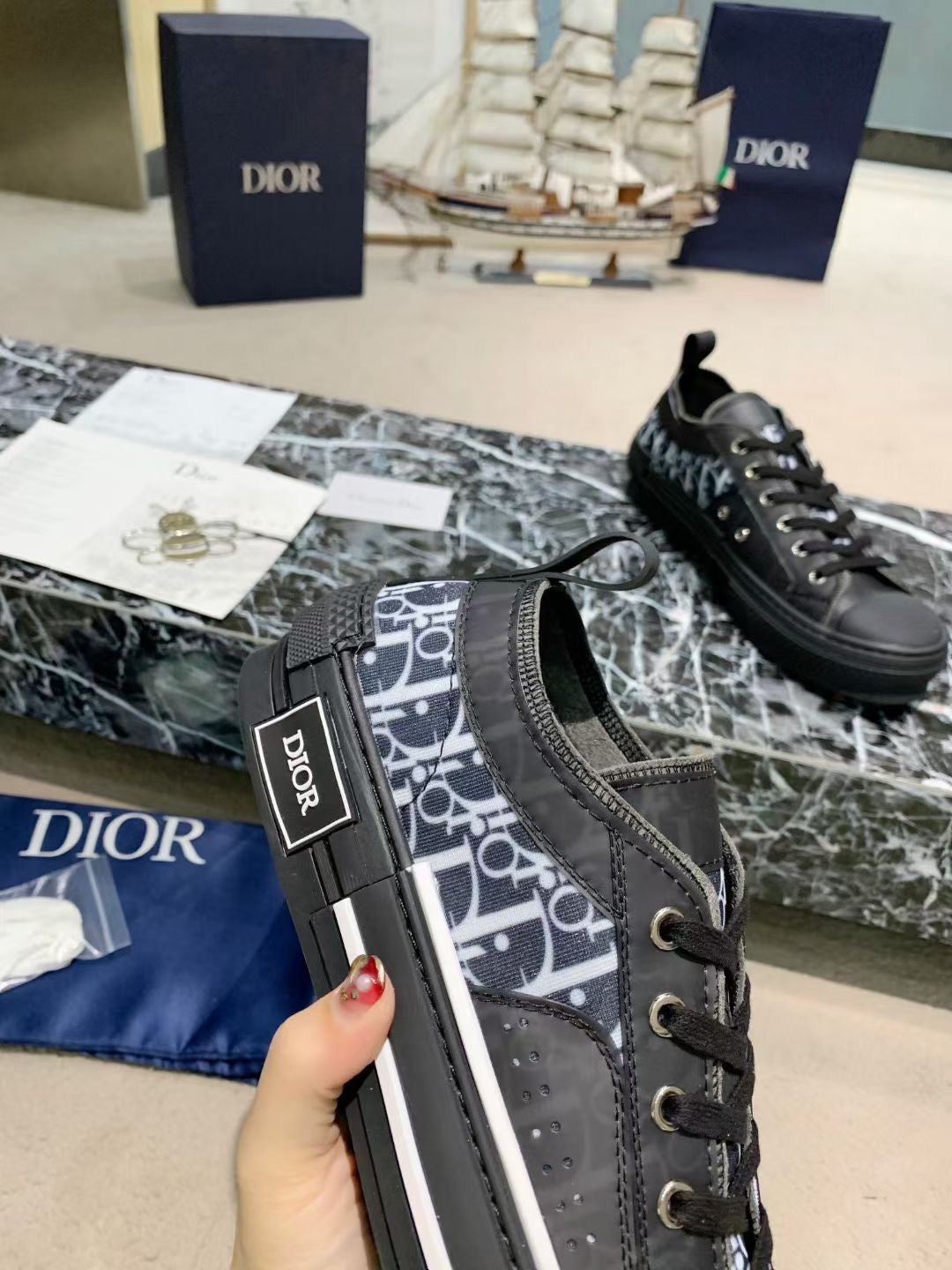 Di*r Shoes - Arrival ( 2 Colours )