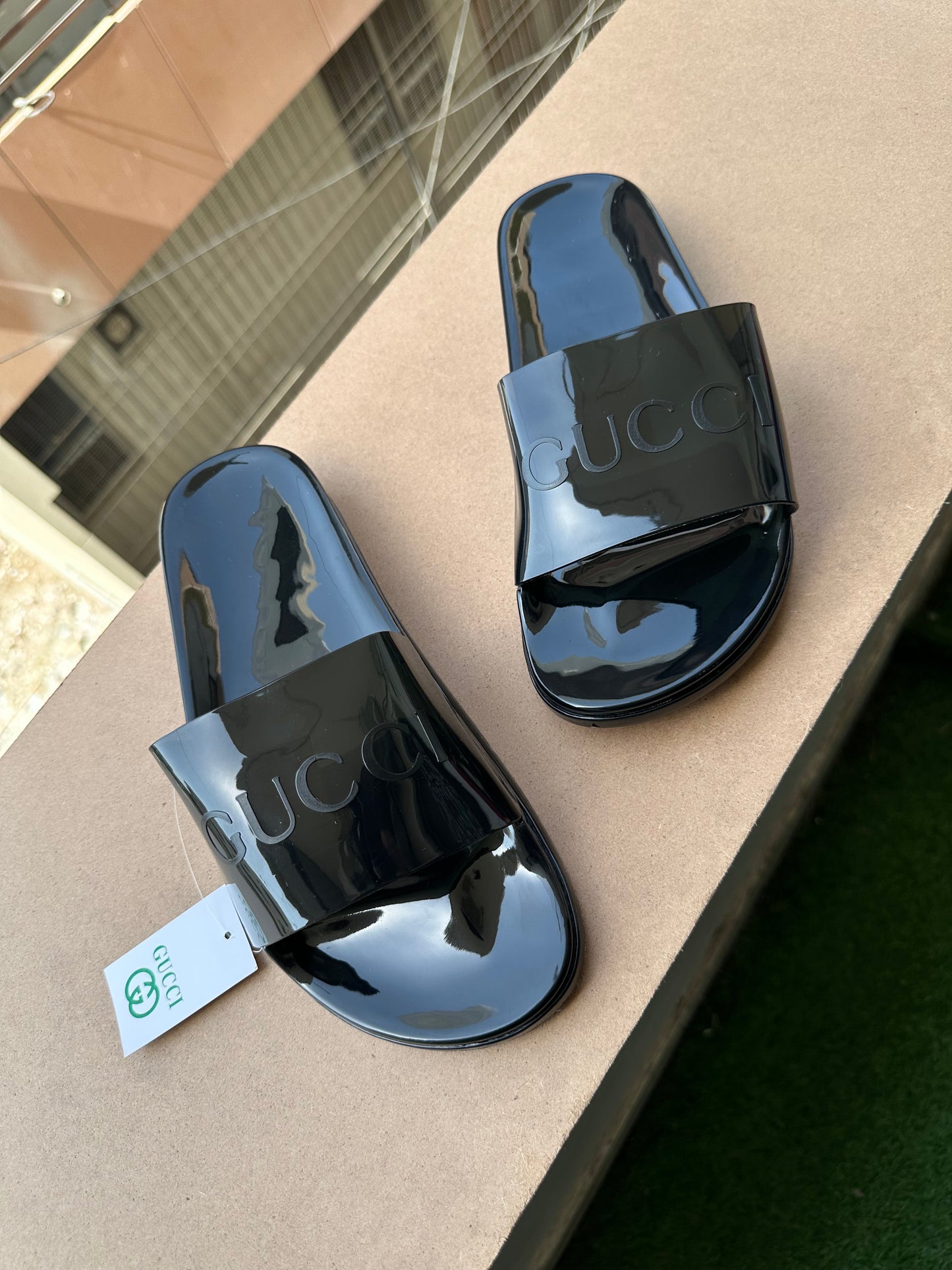 GG Brand Slipper ( unisex )