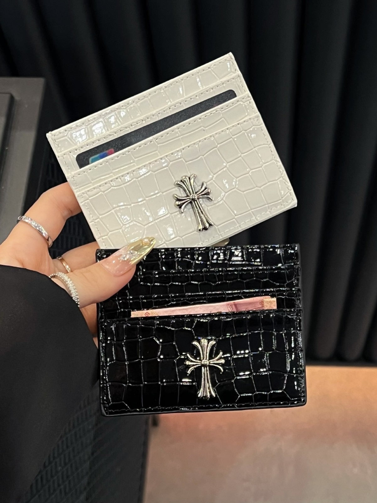 Cross Cardholder