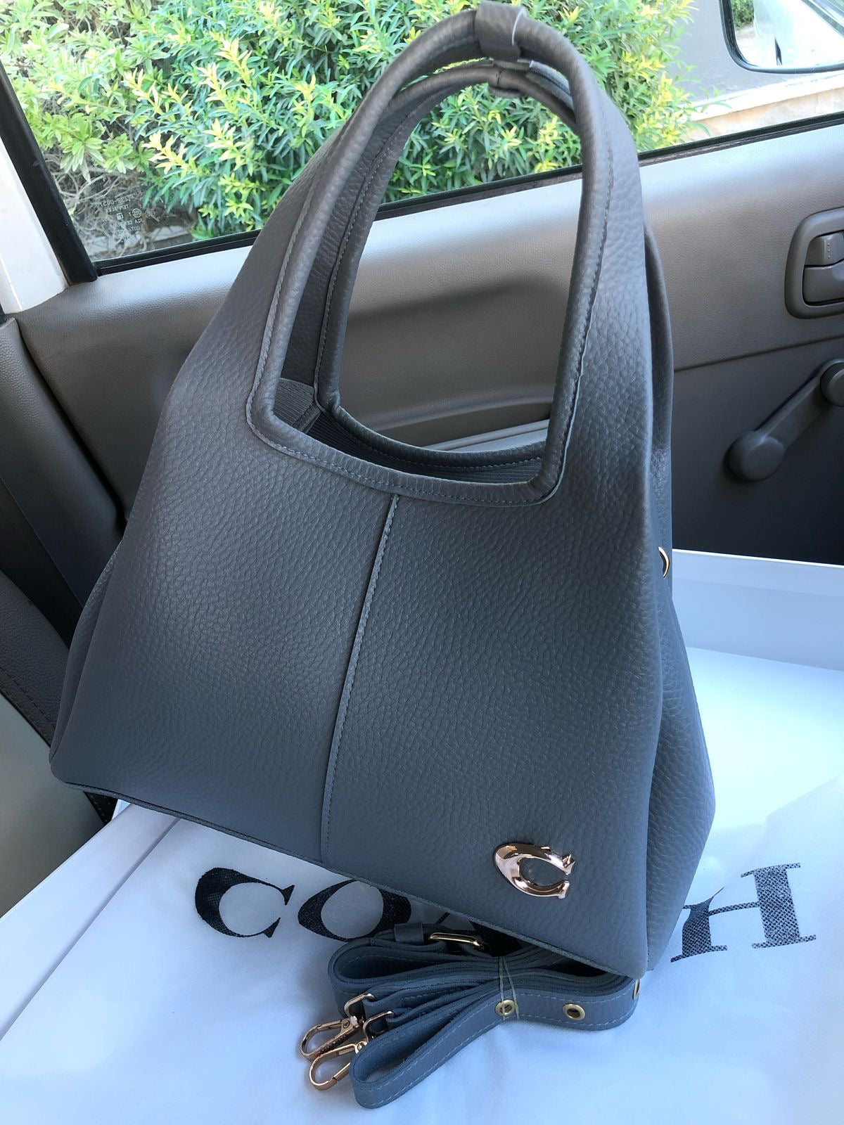 C*ach Handbag ( 4 Colours )