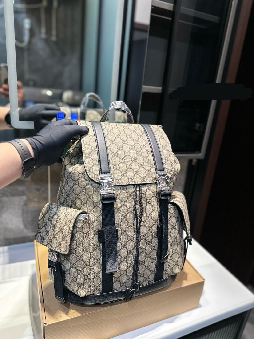 GG Brand Bagpack ( 3 Shades )