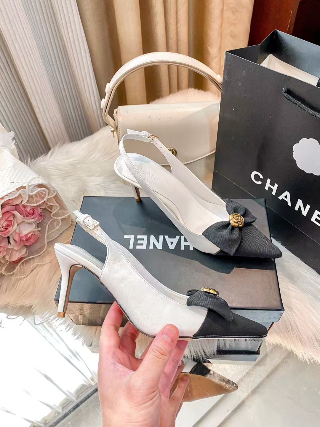 Cha*el Heels