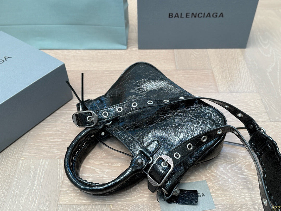 Balenc*aga Handbag ( 3 Colours )