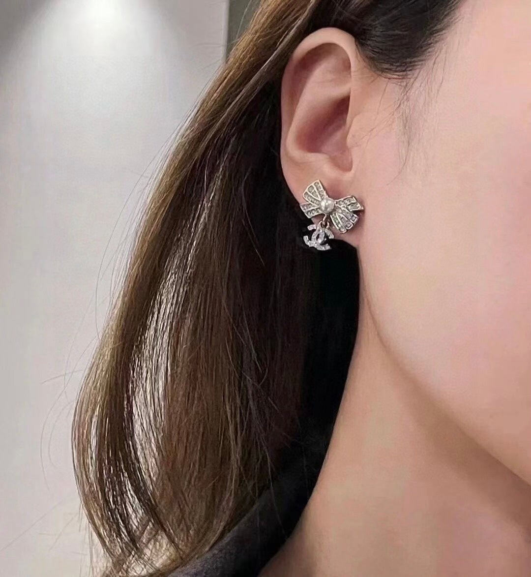 Cha*el Ear-ring