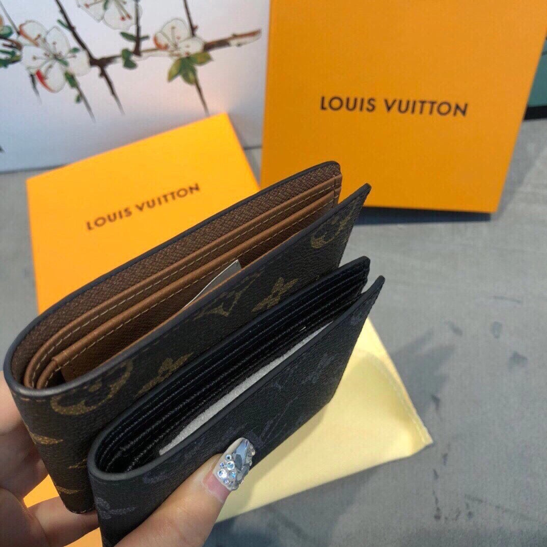 Lv Genuine Leather Wallets