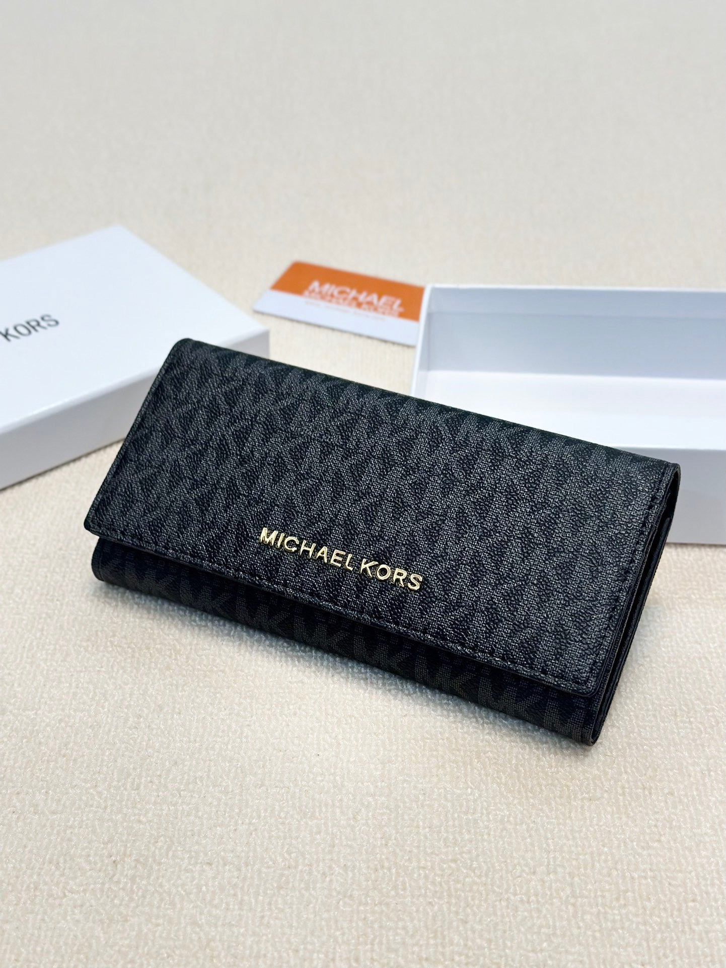 MK Long Wallet