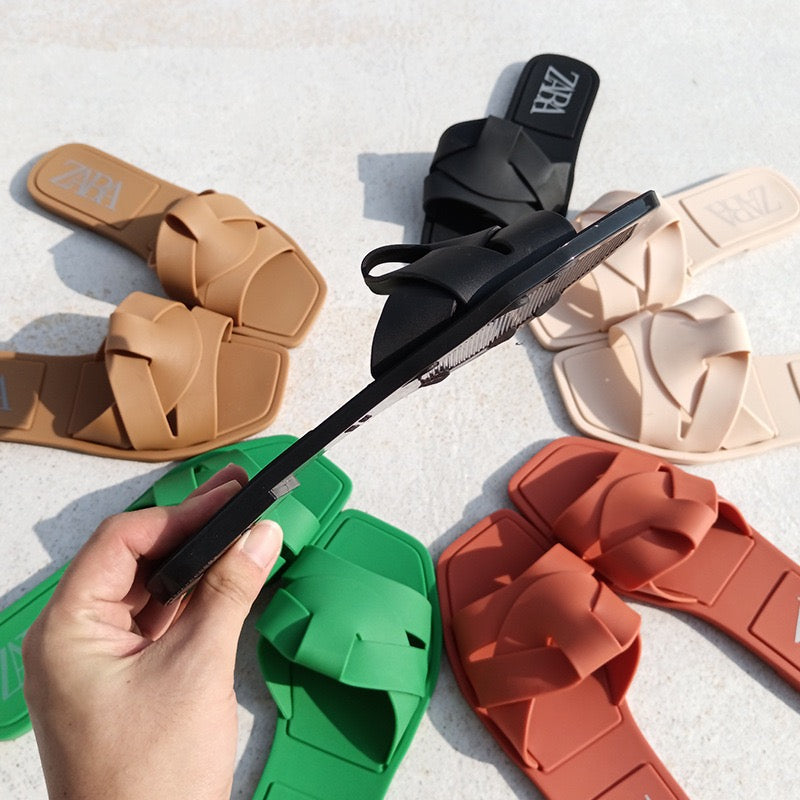 Zara Slipper ( 5 Colours )