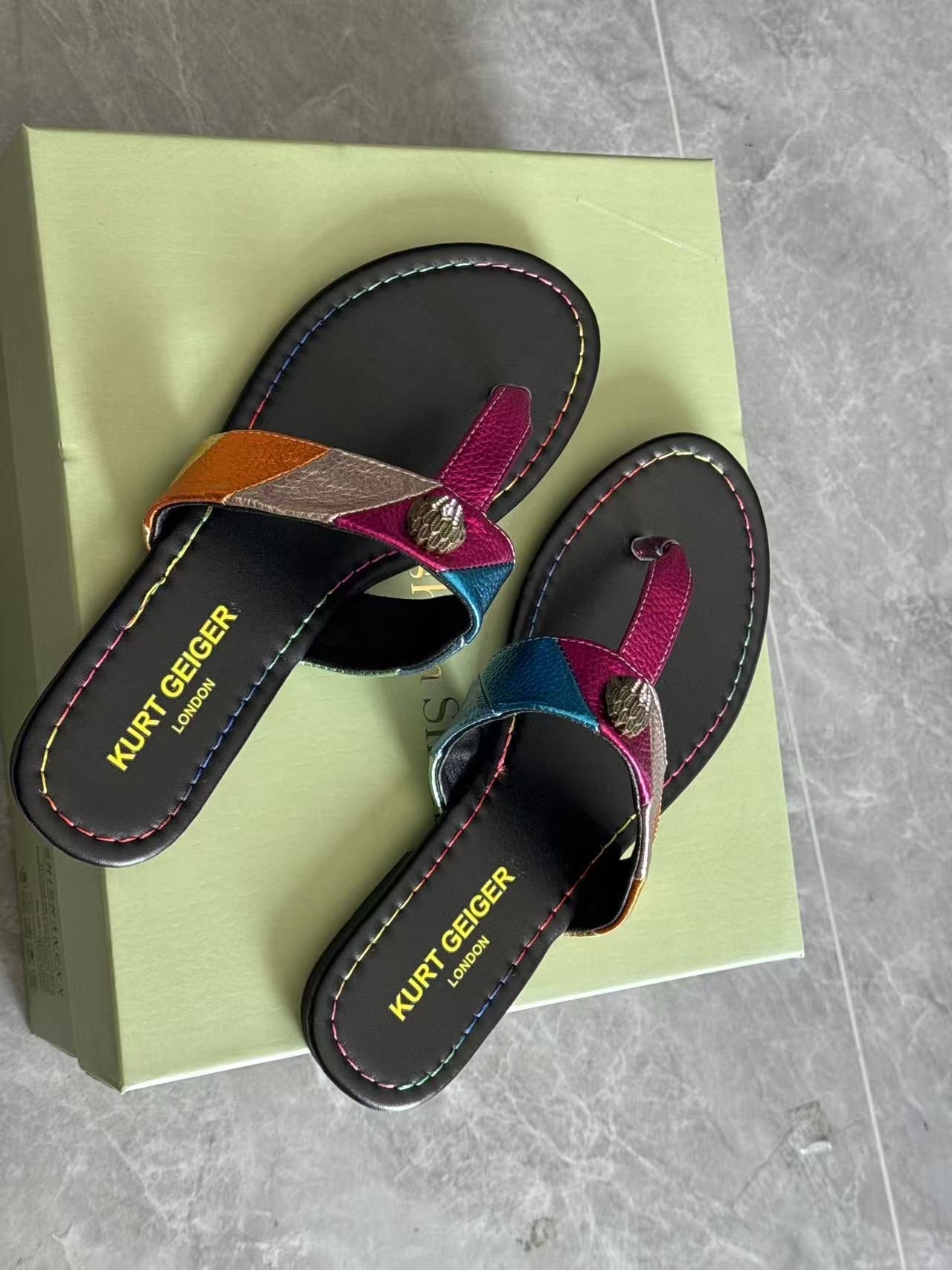 Kurt Geiger Slipper