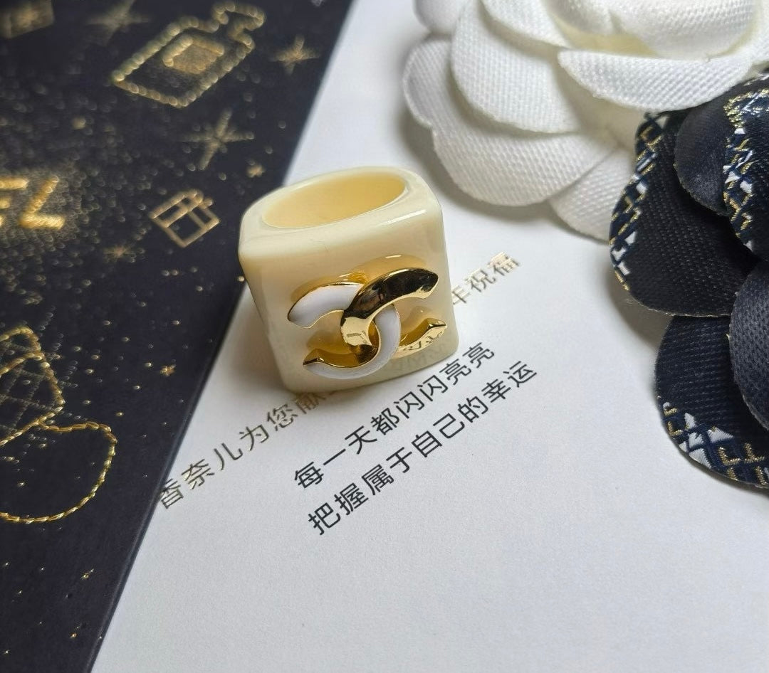 Cha*el Ring ( With Size Chart )