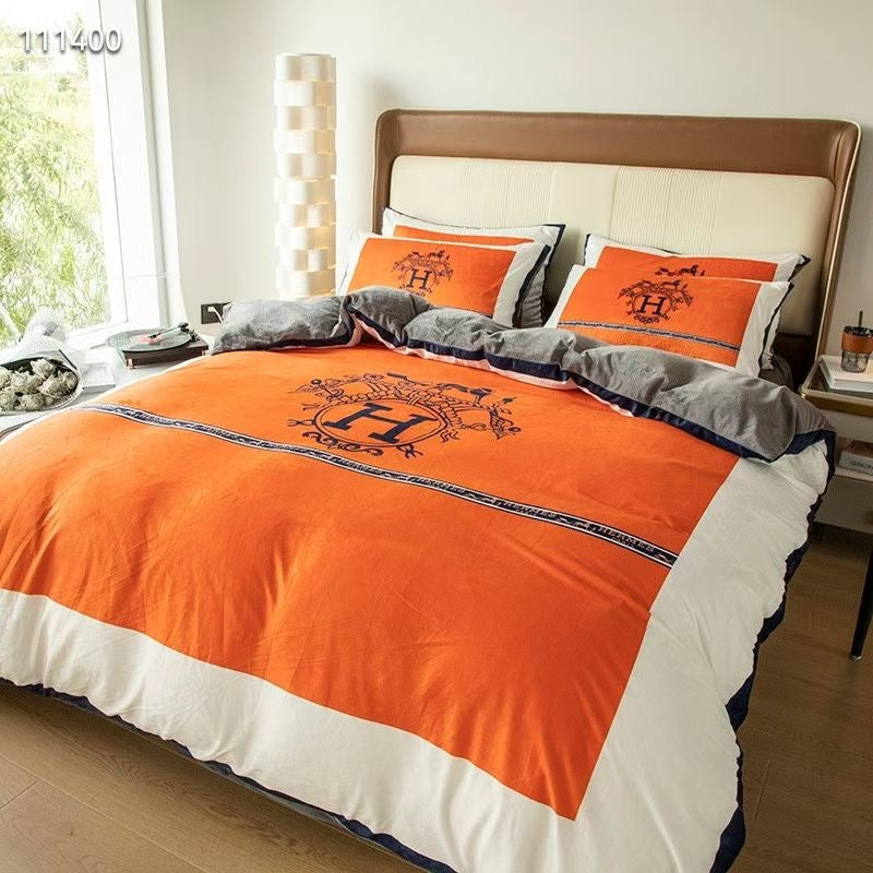 H*rmes Bed Sheet