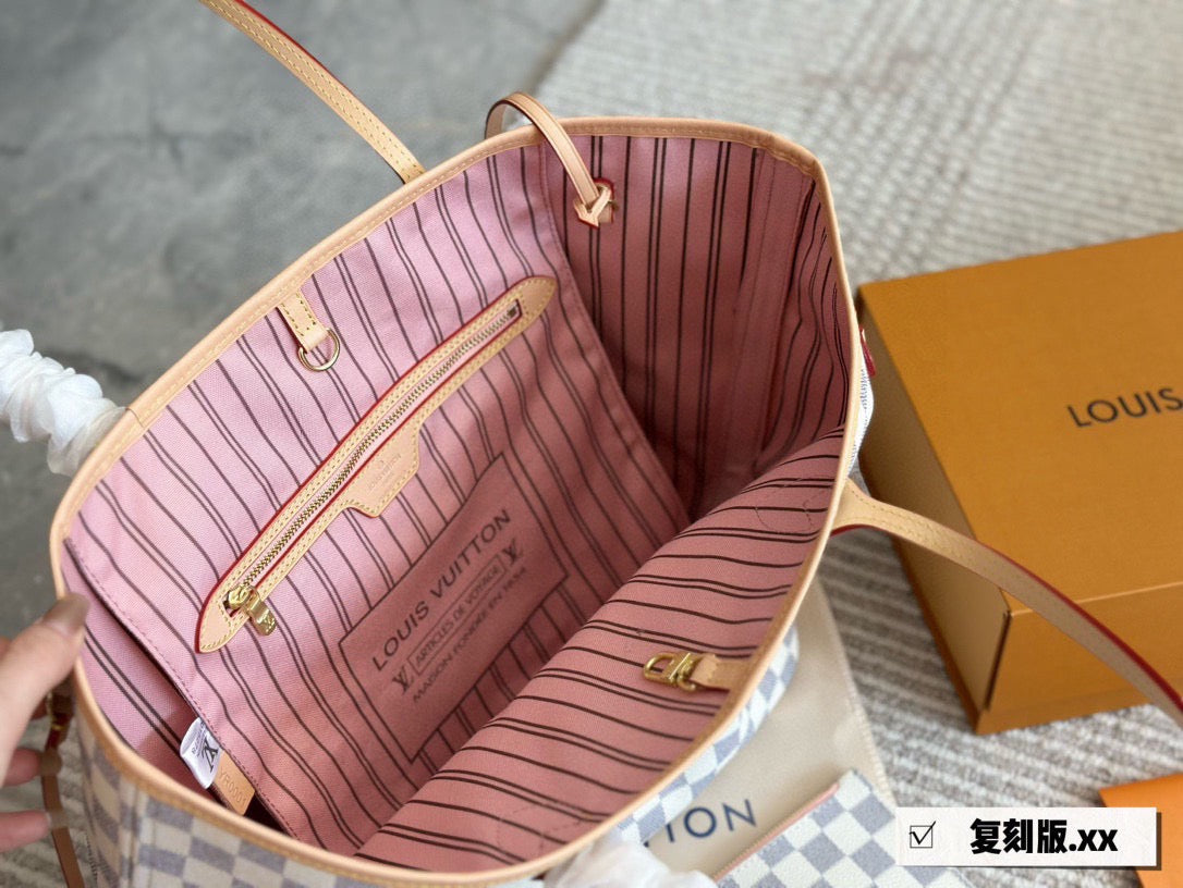 Lv Neverfull