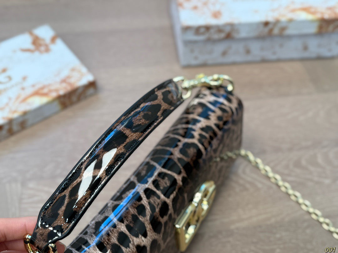 D&G Stylish Shoulder + Hand Bag