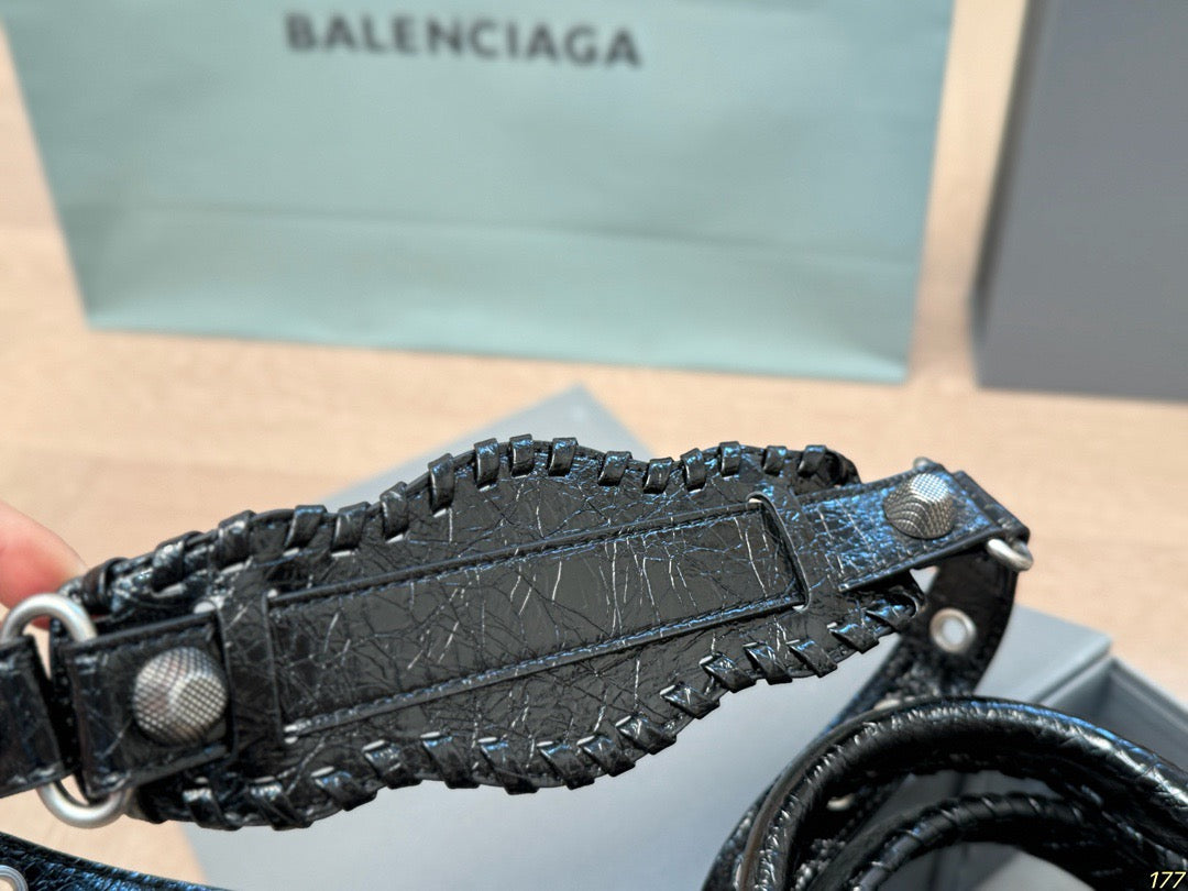 Balenc*aga Handbag ( 3 Colours )