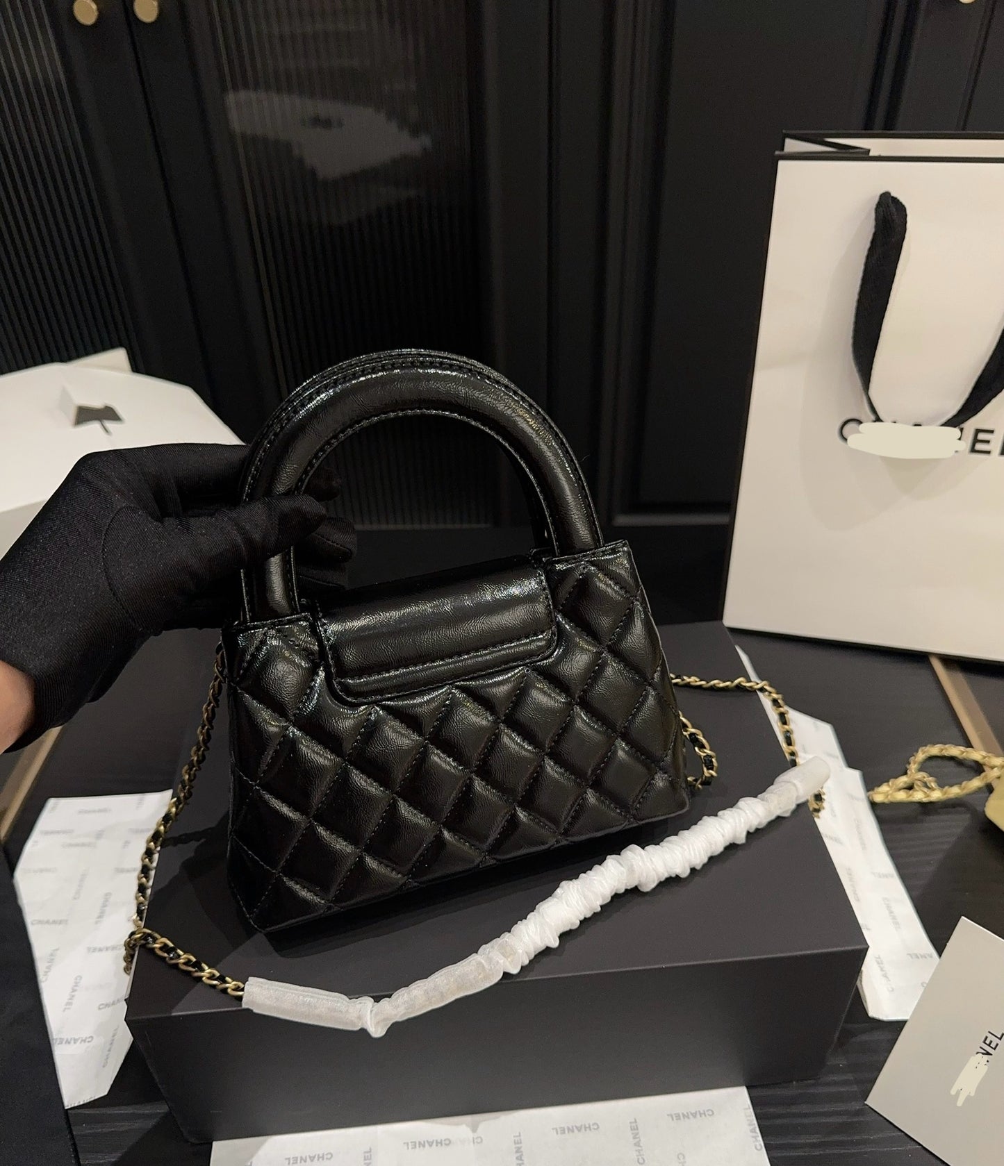 Cha*el Hand Bag