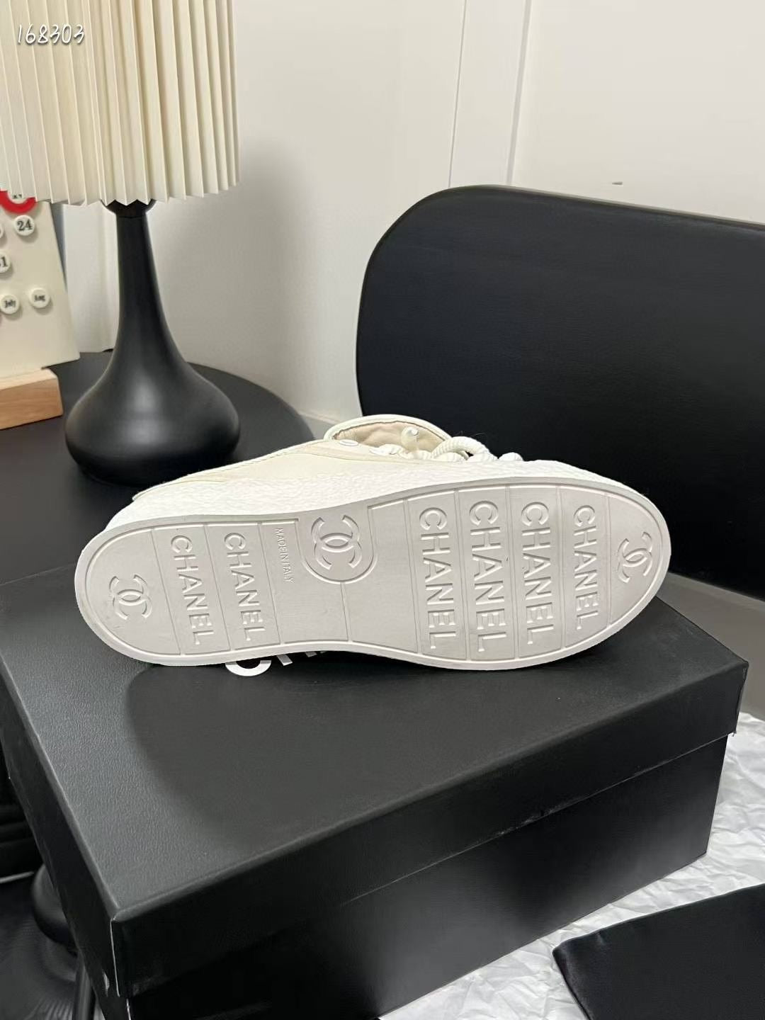 Cha*el Shoes