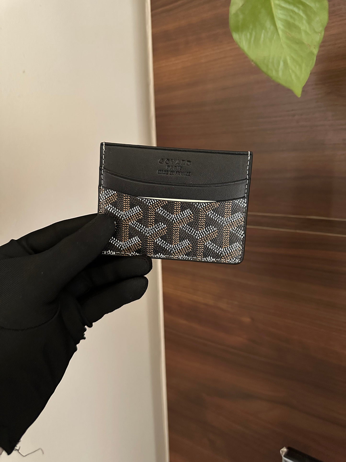 G*yard Cardholder - Famous Brand