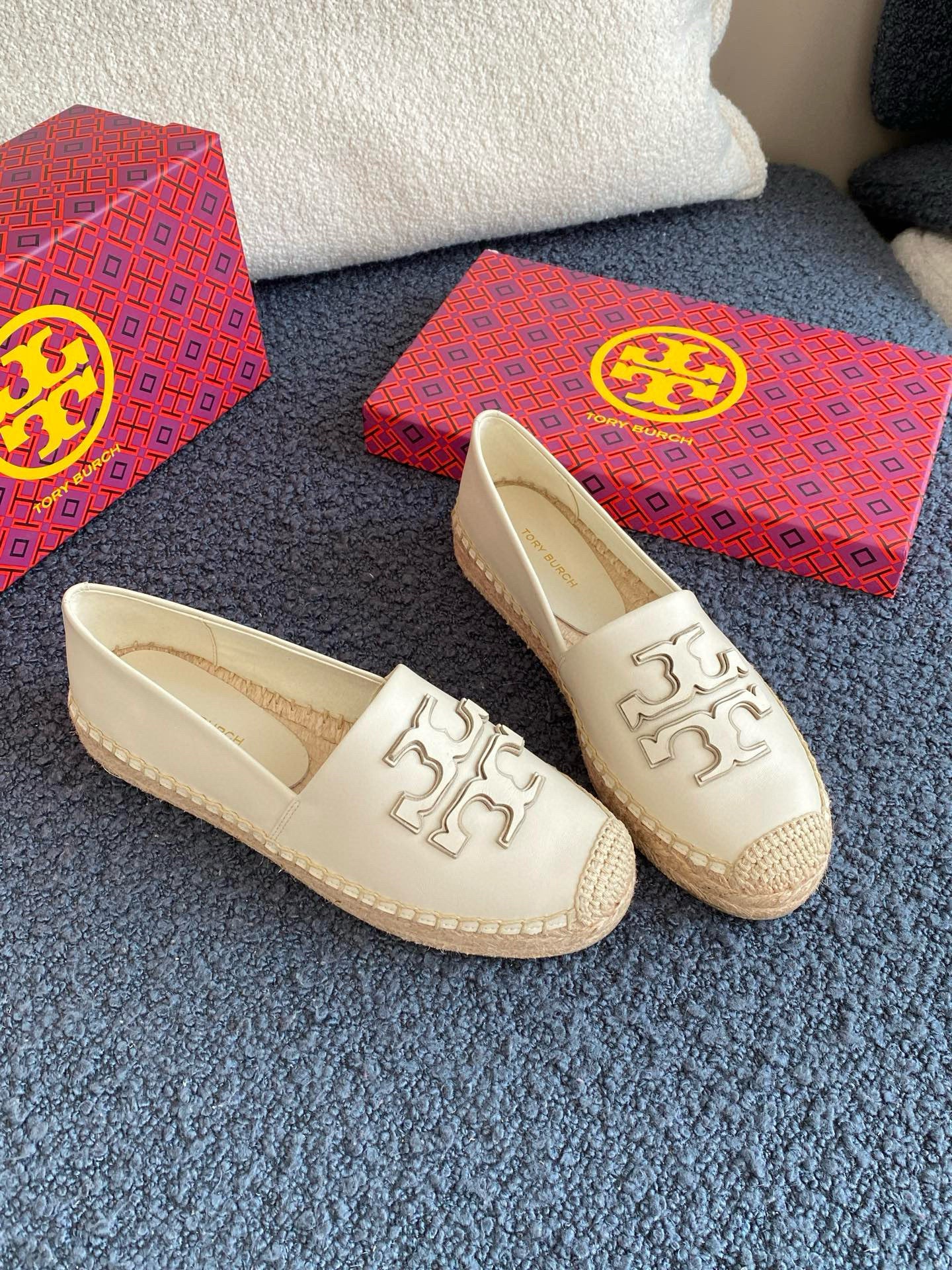 T Burch Pumps
