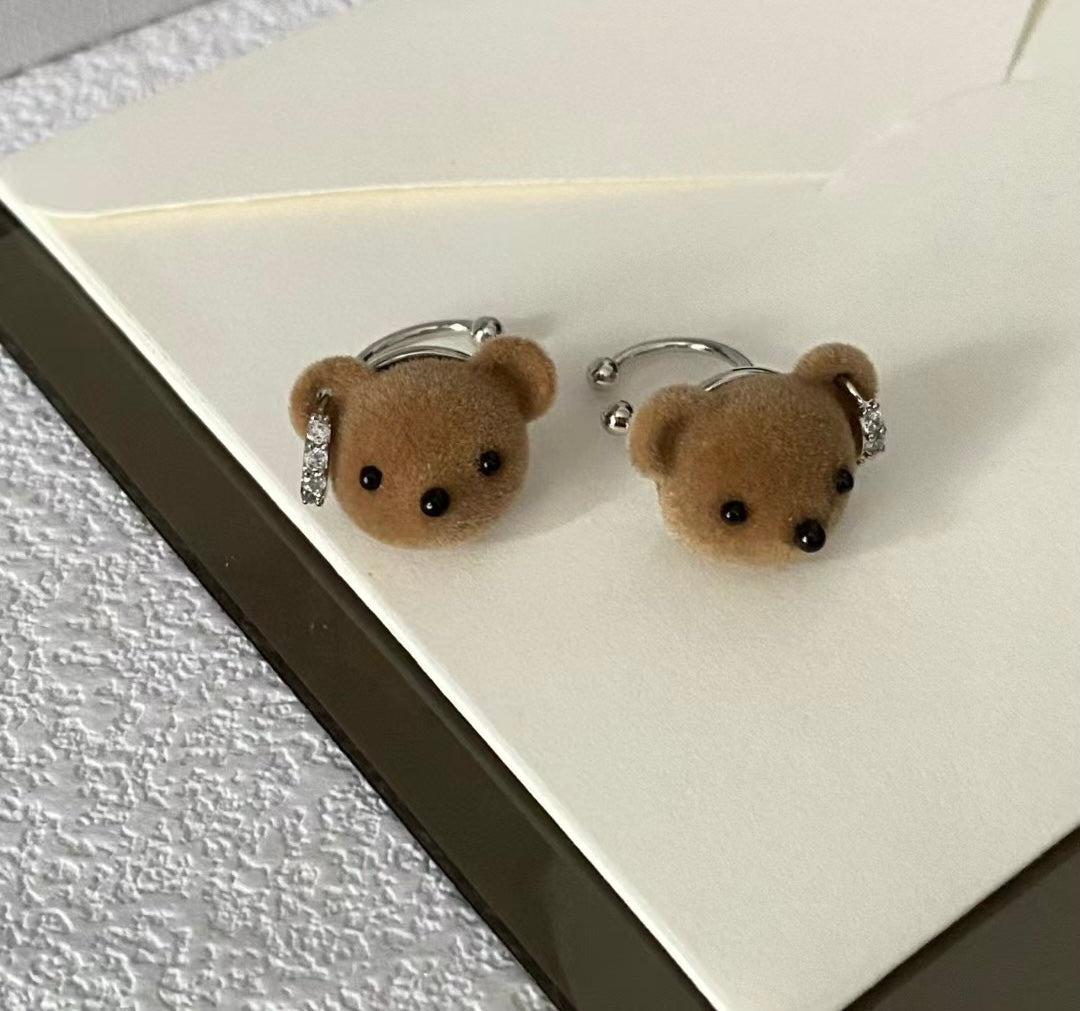 Niche Ear-ring