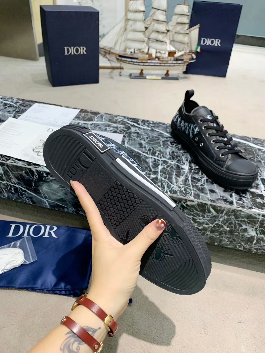 Di*r Shoes - Arrival ( 2 Colours )
