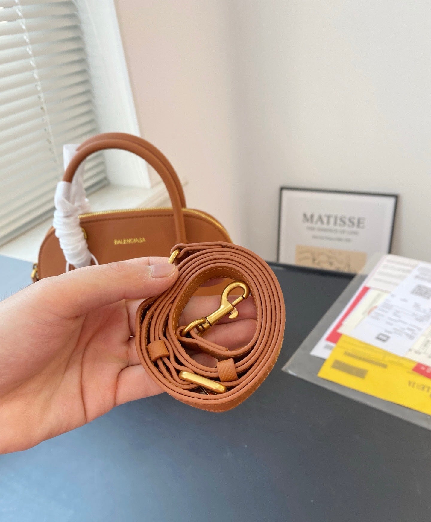 Balenc*aga Handbag