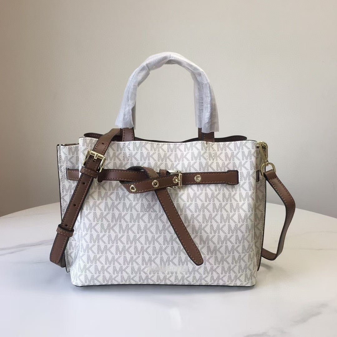 Lv Handbag ( 4 Shades )